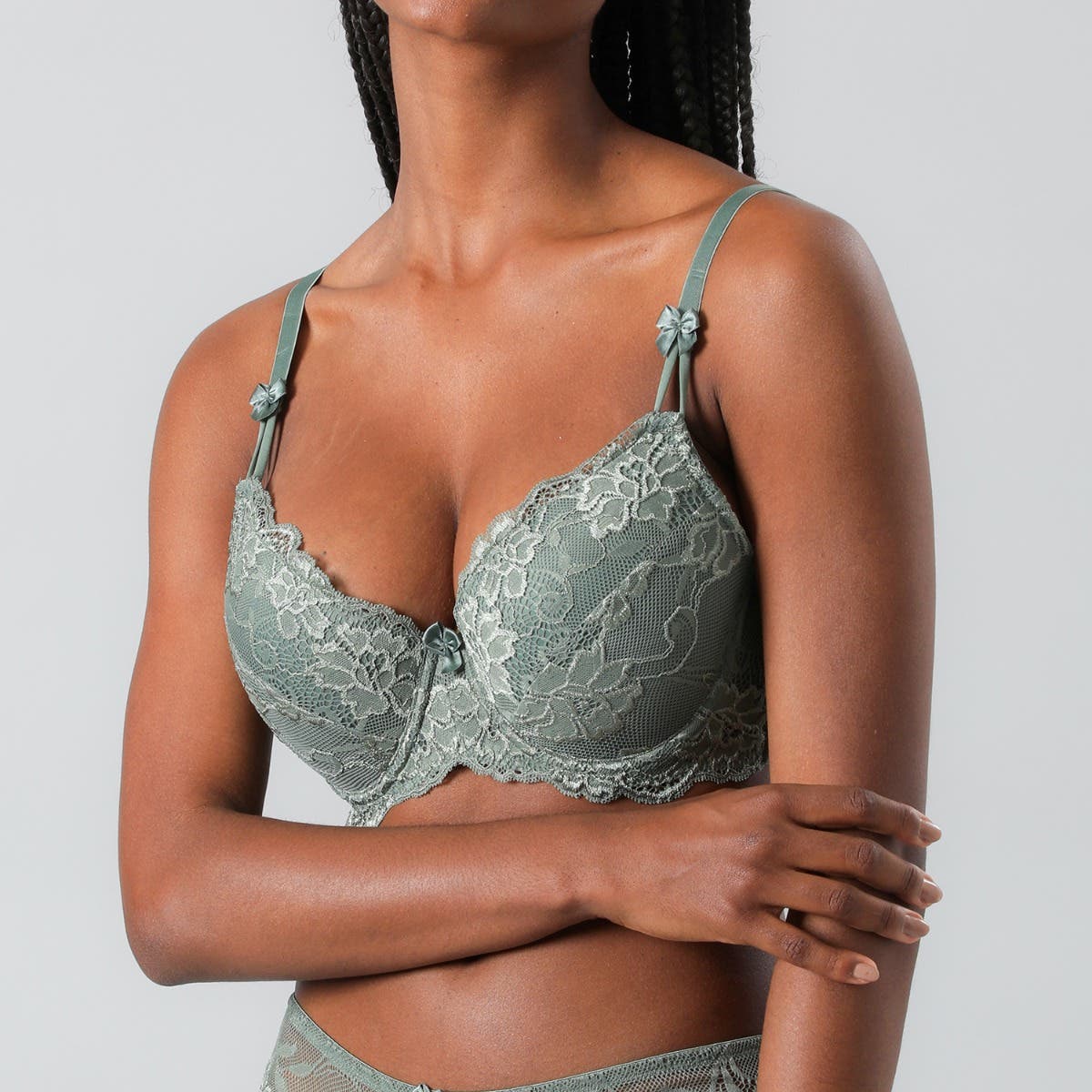 https://florespurewonder.com/media/catalog/product/1/0/10752-189_3_8.jpg