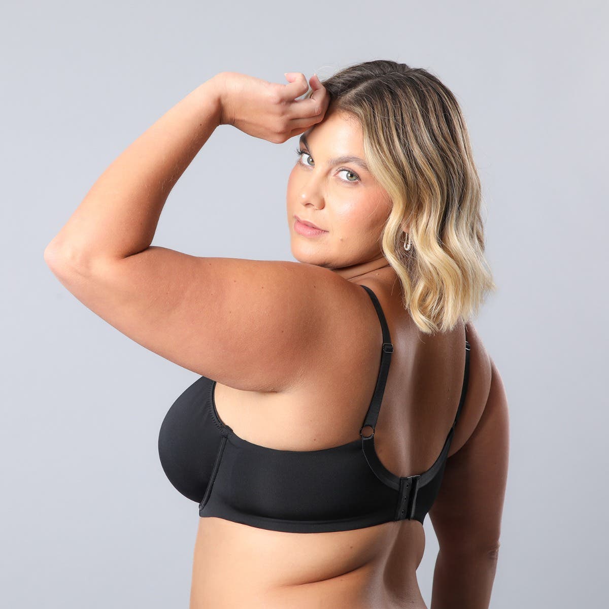 https://florespurewonder.com/media/catalog/product/1/1/11681-2_3.jpg