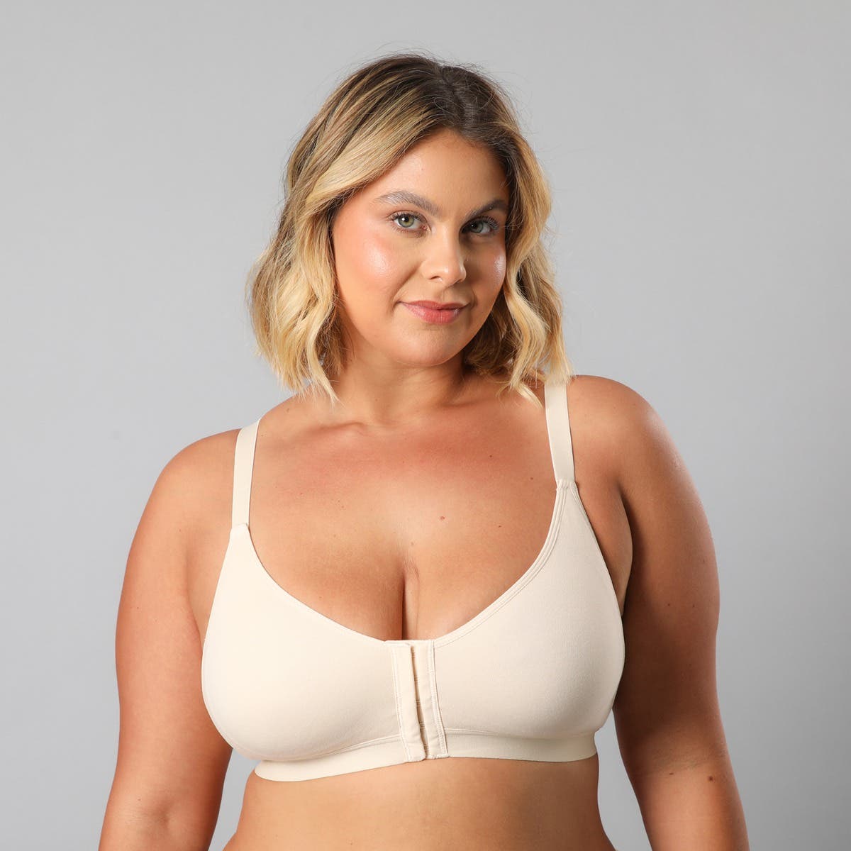 https://florespurewonder.com/media/catalog/product/1/2/12188-135_1.jpg