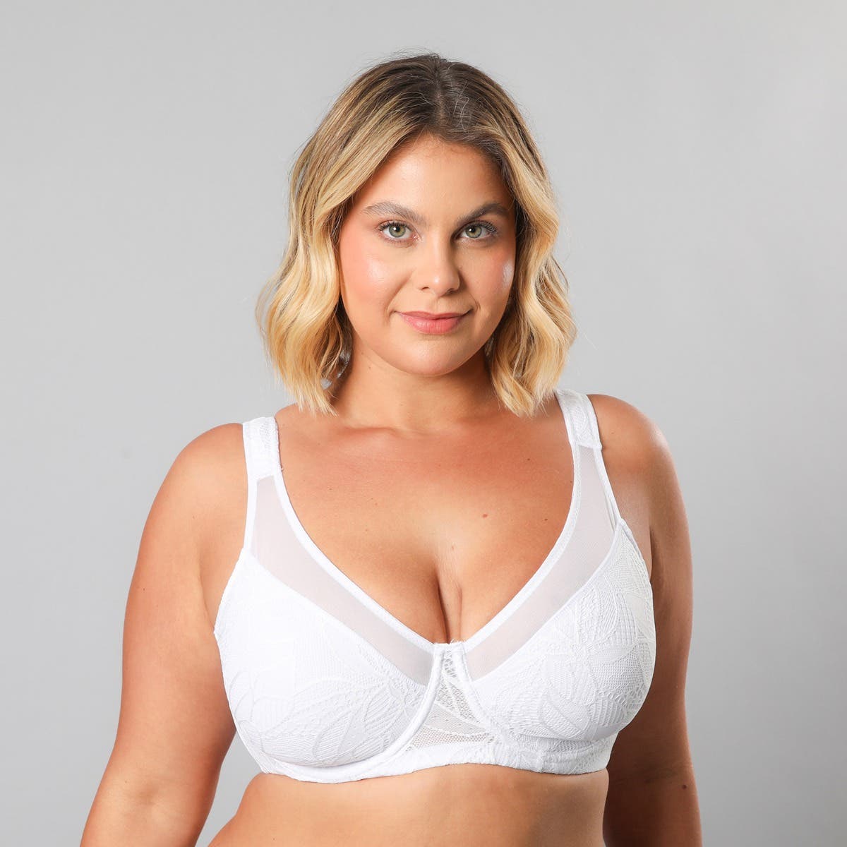 https://florespurewonder.com/media/catalog/product/1/3/13482-1_1.jpg