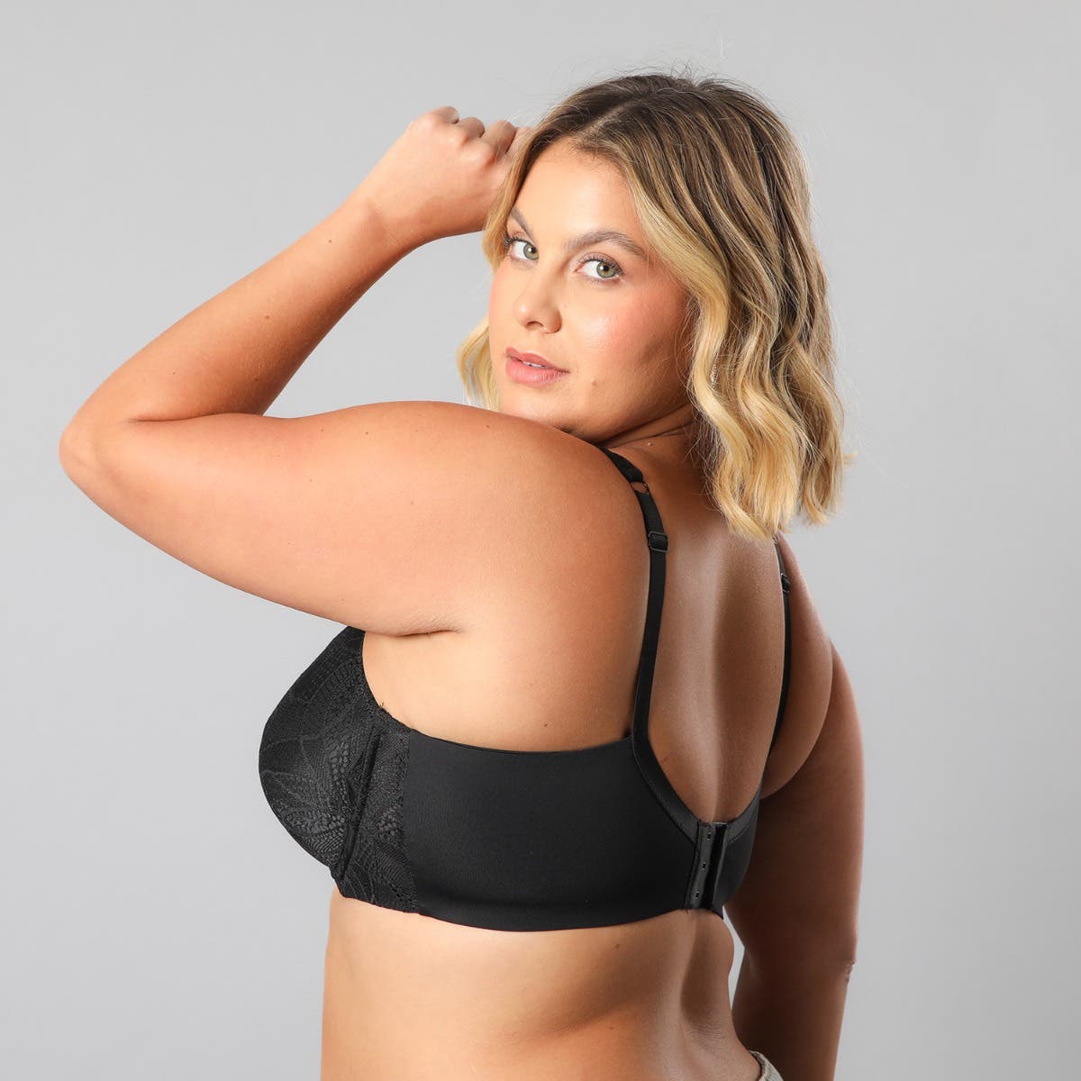 https://florespurewonder.com/media/catalog/product/1/3/13482-2_2.jpg