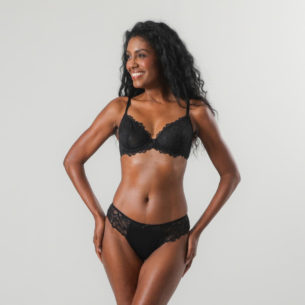 https://florespurewonder.com/media/catalog/product/1/3/13506-2_2.jpg