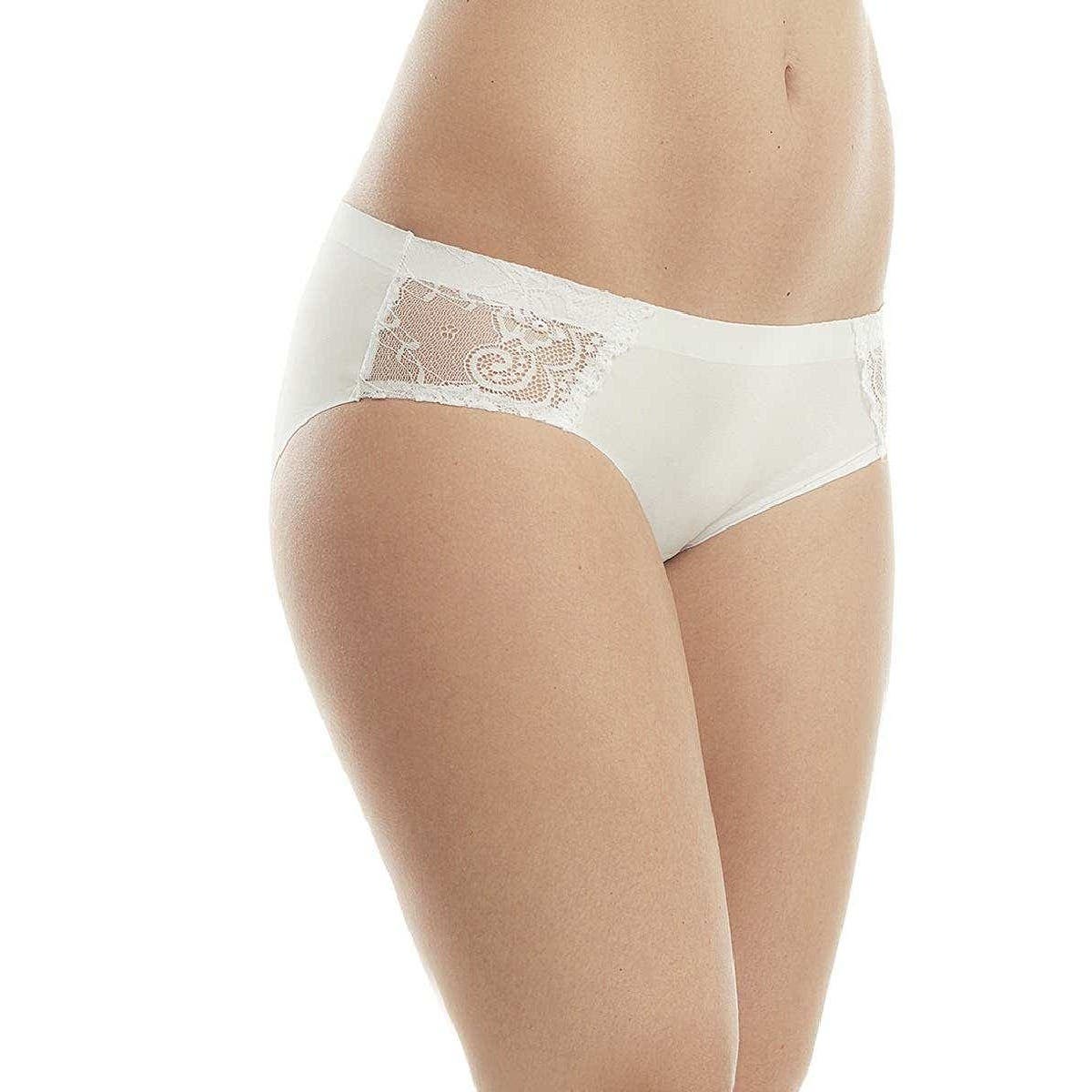 https://florespurewonder.com/media/catalog/product/1/8/18465_sfucp58pdun6afrb_okzgymvnmctyqngd_g0uypwsmwyzebc8y_1.jpg