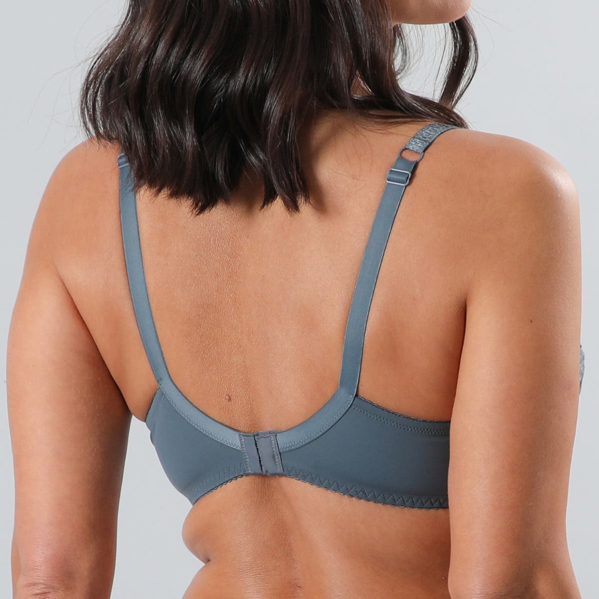https://florespurewonder.com/media/catalog/product/2/2/2233-203_2.jpg