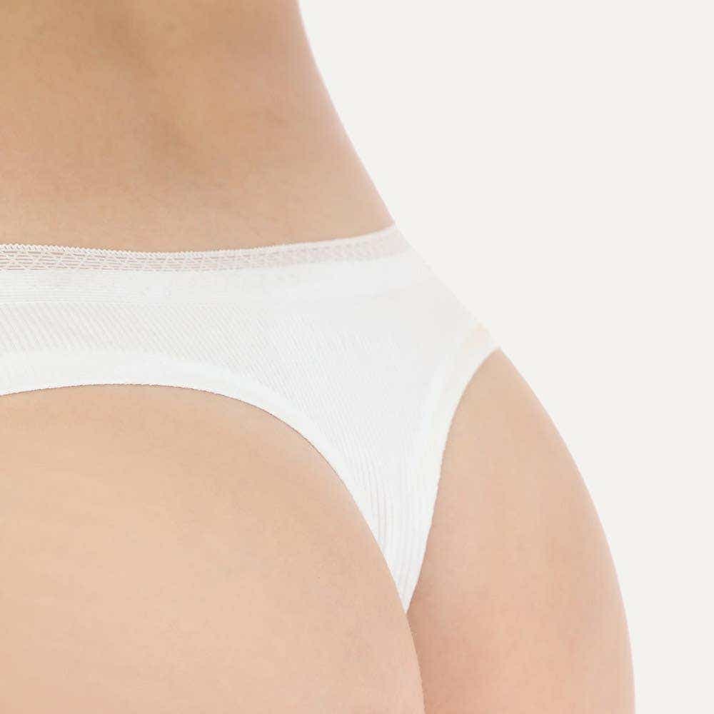 https://florespurewonder.com/media/catalog/product/2/4/24825-2-12_opcxelvorfgoe7da_7y0fbppocprnhqun.jpg