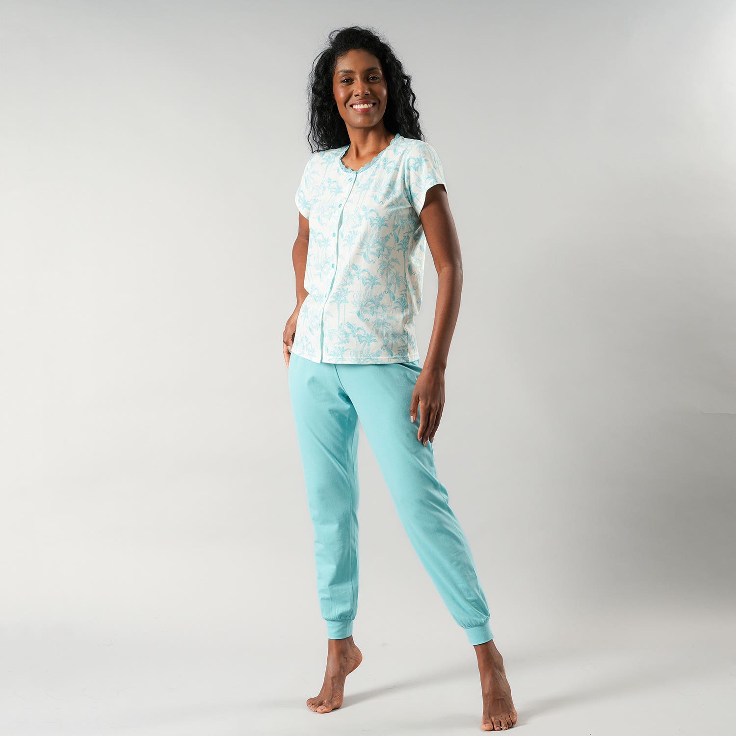 https://florespurewonder.com/media/catalog/product/3/3/33581-58_2_bsn1inwbbmqthkou.jpg