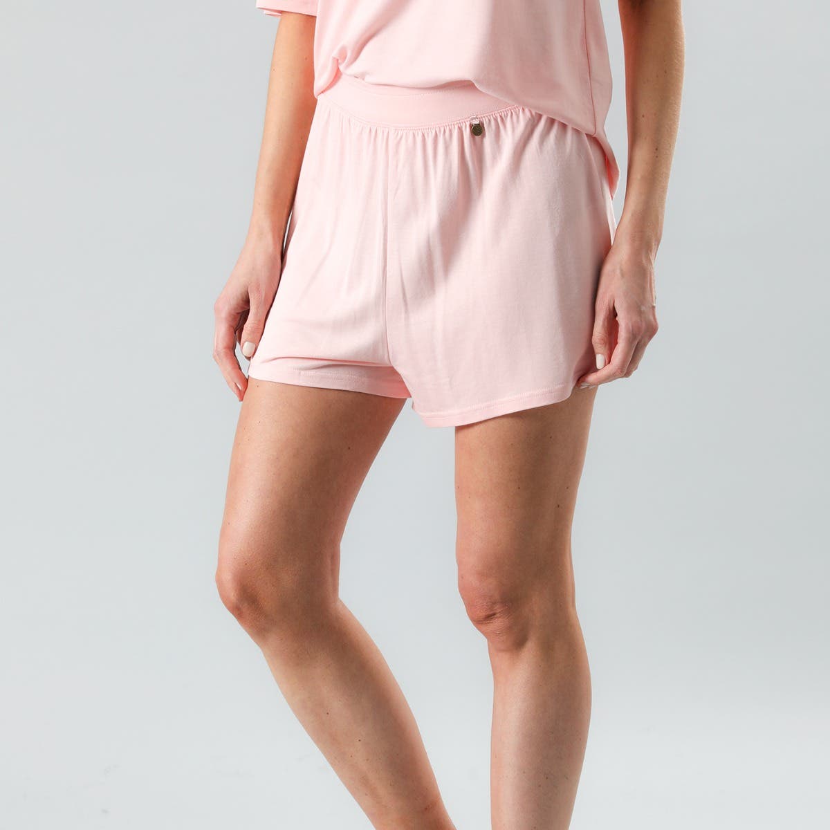 https://florespurewonder.com/media/catalog/product/5/0/50368-181_2.jpg